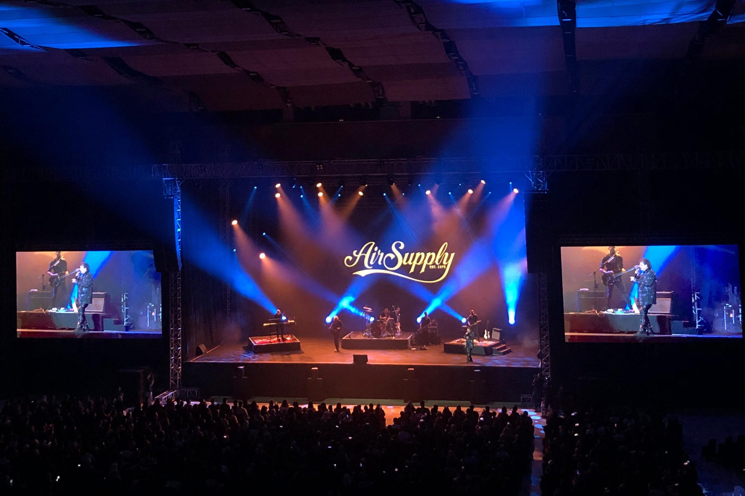 Jasa Sewa LED Videotron Konser Kota Solo