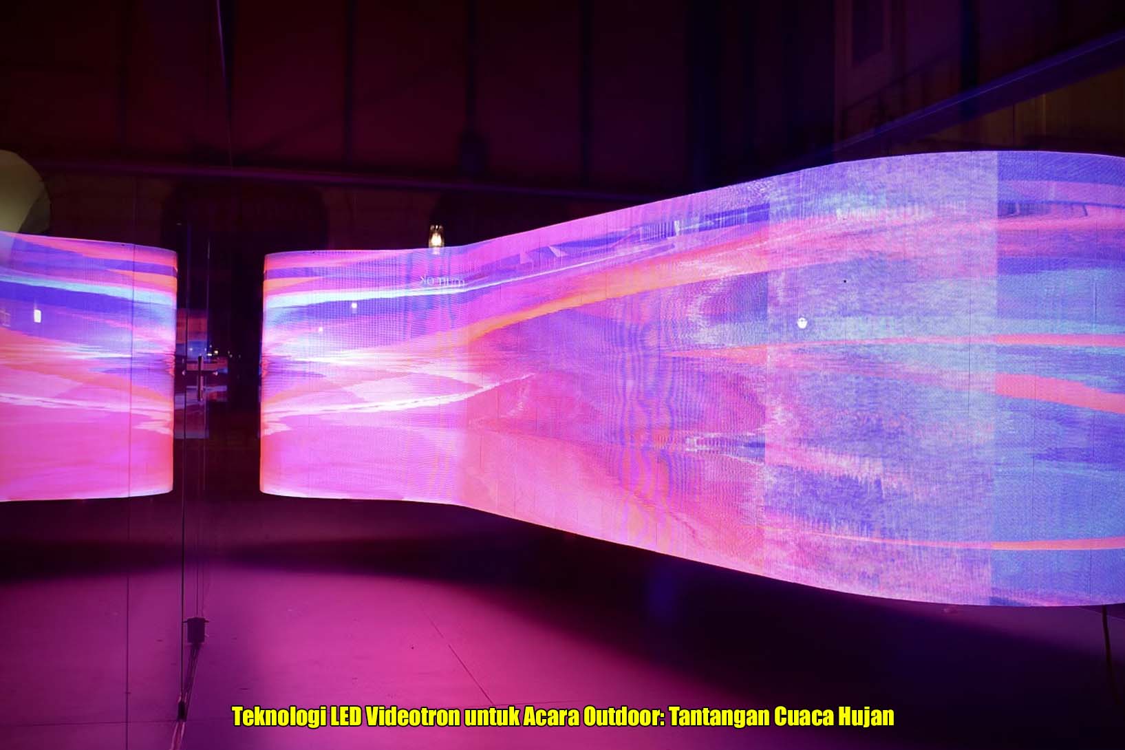 Teknologi LED Videotron untuk Acara Outdoor: Tantangan Cuaca Hujan